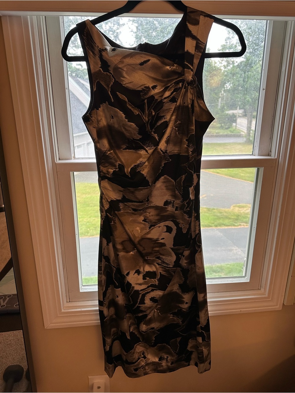 Maggy London Black and Silver Floral-Print Midi Dress